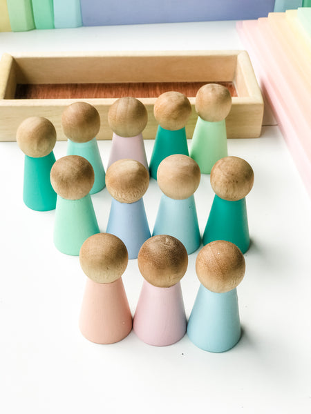 LoKalaro Little People