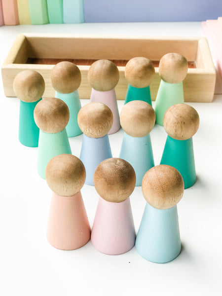 LoKalaro Little People
