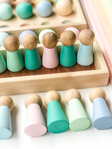 LoKalaro Little People