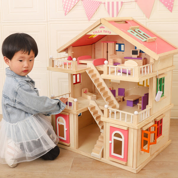 Pink Wooden House with 6 wooden family dolls